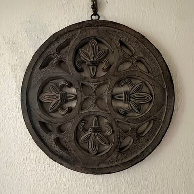 Sale Photo Thumbnail #258: Fleur-de-Lis Carved Wood Wall Plaque