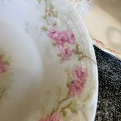 Sale Photo Thumbnail #486: Haviland Limoges Porcelain Berry Bowl with Pink Roses
