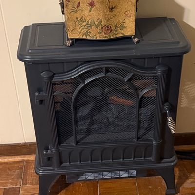 Mainstays 3D Electric Stove Heater