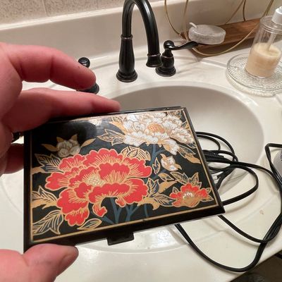 Sale Photo Thumbnail #346: Vintage Japanese Lacquerware Floral Vanity Compact with Mirror