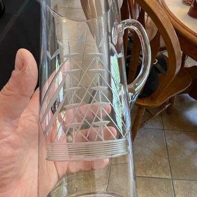 Sale Photo Thumbnail #138: Vintage Etched Ship Glassware Set (Pitcher and Tumblers)