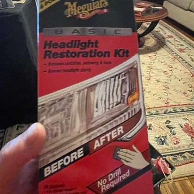 Sale Photo Thumbnail #555: Meguiar's Basic Headlight Restoration Kit