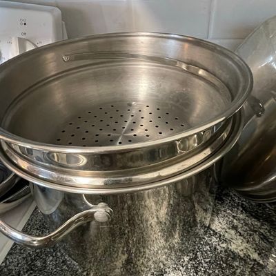 Sale Photo Thumbnail #336: Tramontina Professional 8-Quart Stainless Steel Stockpot (Missing Insert)