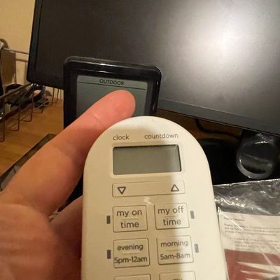 Sale Photo Thumbnail #525: MyTouchSmart Outdoor Wireless Timer Remote