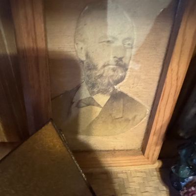 Sale Photo Thumbnail #325: Antique Cabinet Card Portrait of a Gentleman, possibly Ulysses S. Grant