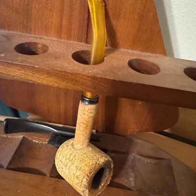 Sale Photo Thumbnail #334: Missouri Meerschaum Corn Cob Pipe with Amber-toned Bit and Pipe Stand
