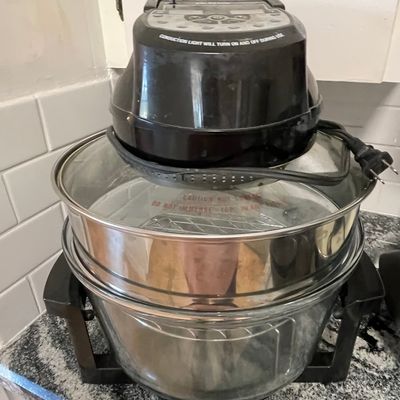 Sale Photo Thumbnail #260: Big Boss 16 Quart Oil-less Air Fryer & Convection Oven