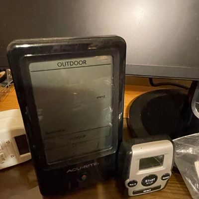 AcuRite Digital Weather Station Display with Separate Timer
