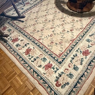 Traditional Floral Area Rug 8' x 11'