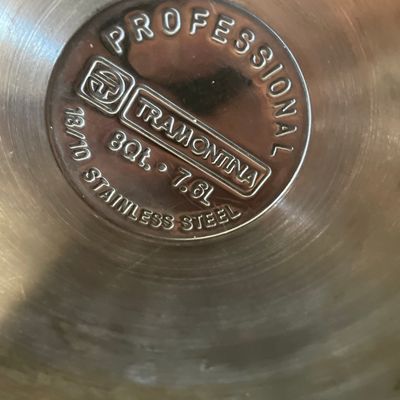 Sale Photo Thumbnail #337: Tramontina Professional 8-Quart Stainless Steel Stockpot (Missing Insert)