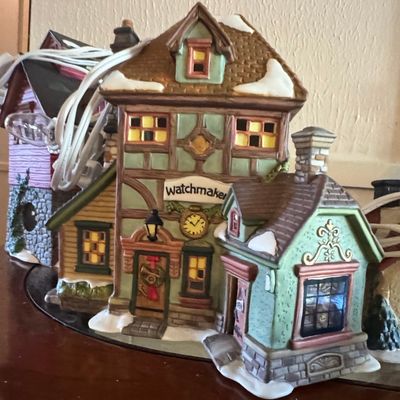 Sale Photo Thumbnail #455: Holiday Time Watchmaker Shop Christmas Village Building