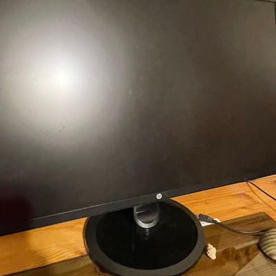 Sale Photo Thumbnail #280: HP Pavilion Series LED Computer Monitor