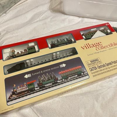 Sale Photo Thumbnail #270: Lemax Village Express - Three Train Set