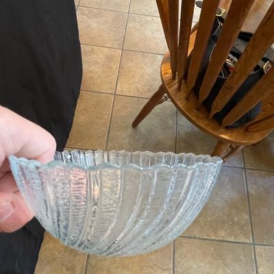 Sale Photo Thumbnail #422: Arcoroc Seabreeze Swirl Glass Bowl