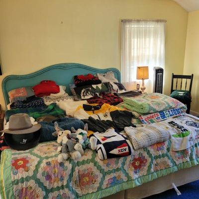 Sale Photo Thumbnail #261