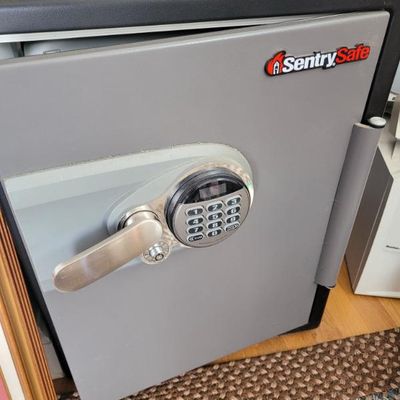 Sale Photo Thumbnail #133