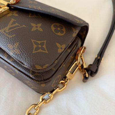 Sale Photo Thumbnail #110