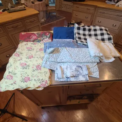 Sale Photo Thumbnail #171