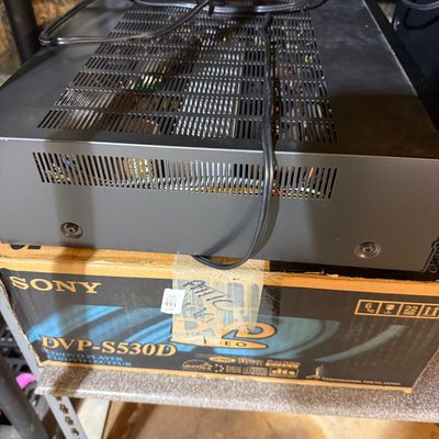 Sony New in box dvd player