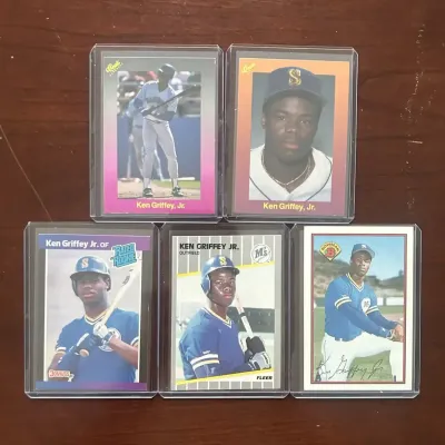 Ken Griffey Jr. Rookie Card Lot