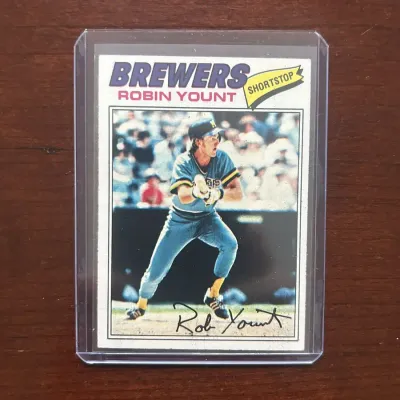 1977 Topps Baseball Card. Robin Yount - Milwaukee Brewers. Card #635