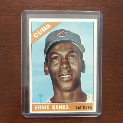 1966 Topps Baseball Card. Ernie Banks - Chicago Cubs. Card #110

