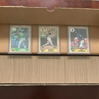1987 Topps Baseball Complete Set. Bo Jackson, Barry Bonds, Mark McGwire Rookies