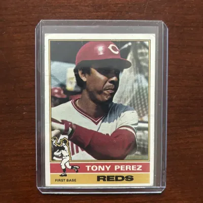 1976 Topps Baseball Card. Tony Perez - Cincinnati Reds. Card #325