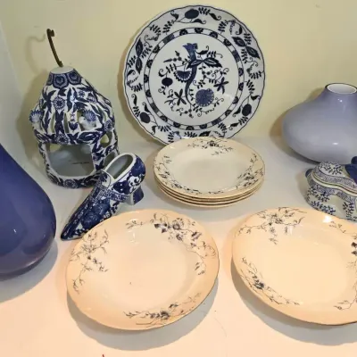 Blue & White Decor: Vintage Bowls, Crate & Barrel Vase +