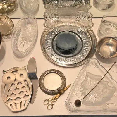 Fine Dining Ware: Silver Plate, Glassware, Crystal