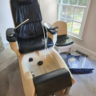 Solace Foot Spa Pedicure Chair, Towel Warmer