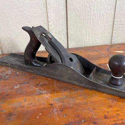 Sale Photo Thumbnail #119: Stanley Bailey Corrugated Fore Plane