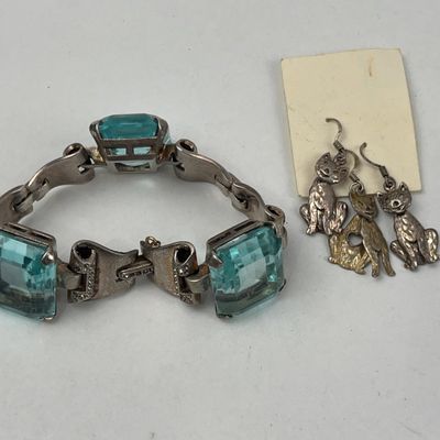 Sale Photo Thumbnail #436: Art Deco Bracelet & 3 Str. Cat Earrings