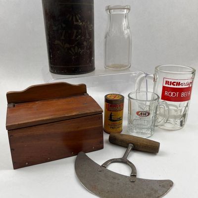 Sale Photo Thumbnail #496: Vtg Advertising Glass, Tins & Kitchen