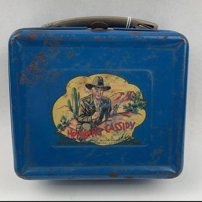 Sale Photo Thumbnail #361: Aladdin Hopalong Cassidy Lunchbox Set
