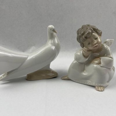 Sale Photo Thumbnail #522: Pair Lladro Spanish Porc. Figurines