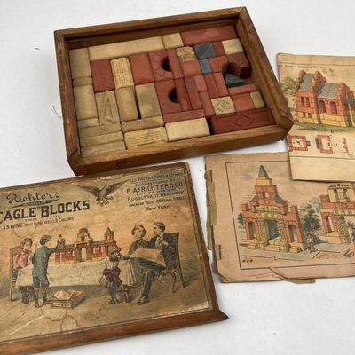 Sale Photo Thumbnail #178: Richter's Eagle Blocks Stone Set w/ Box
