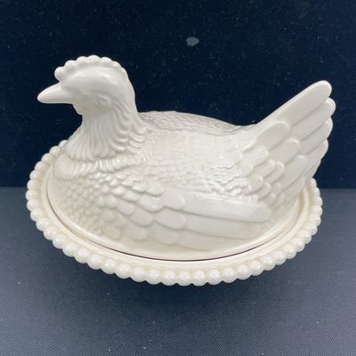 Sale Photo Thumbnail #458: Cream Ceramic Hen on Nest Covered Dish