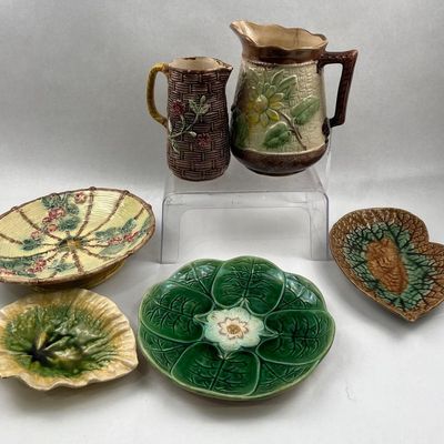 Sale Photo Thumbnail #481: Set 6 Majolica Earthenware w/ Etruscan