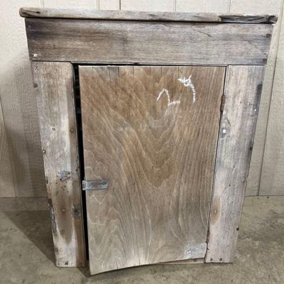 Sale Photo Thumbnail #477: Primitive Wood 1-Door Utility Cupboard