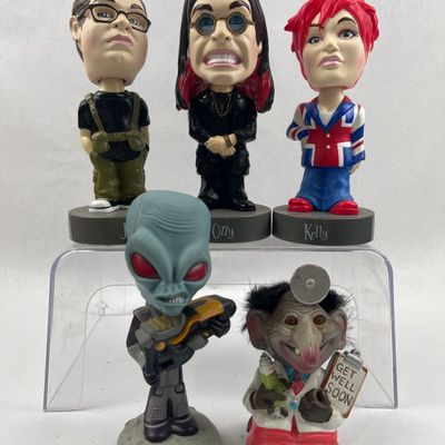 Sale Photo Thumbnail #508: 5 Pop Culture Bobbleheads & Figurines