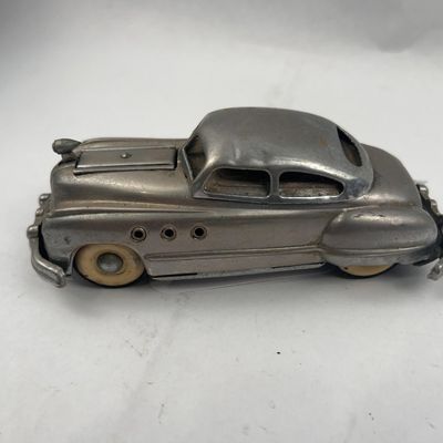 Sale Photo Thumbnail #393: Occupied Japan Buick Car Table Lighter