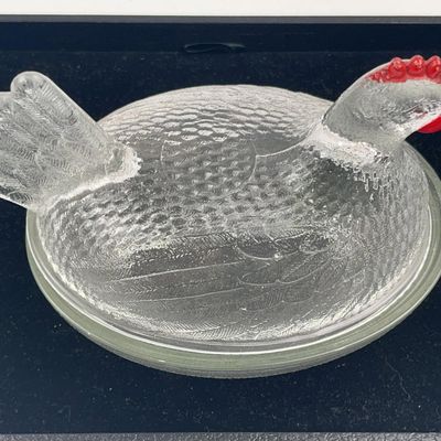 Sale Photo Thumbnail #337: Hazel-Atlas Red Hen on Nest Glass Dish
