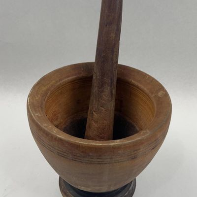Sale Photo Thumbnail #166: Vtg Turned Hardwood Mortar & Pestle Set