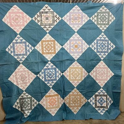 Sale Photo Thumbnail #300: American Flying Geese Cotton Quilt Top