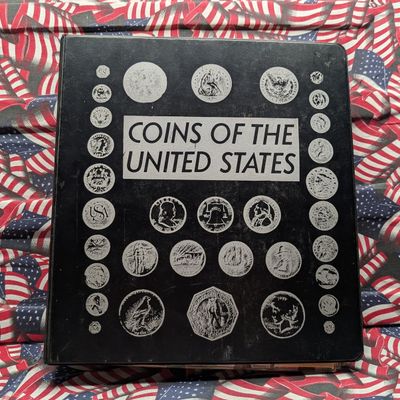 Sale Photo Thumbnail #260: (259) 1909-1988 Lincoln Cent Collection in Collector's Binder - Includes BETTER DATES!