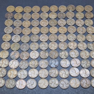 Sale Photo Thumbnail #147: (100) 1910 to 1958 Mixed Dates and Mint Marks Lincoln Wheat Cents - Key Dates