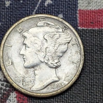 Sale Photo Thumbnail #390: 1923-S Mercury 90% Silver Dime