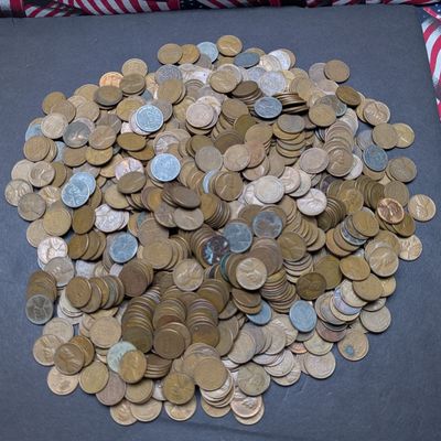 Sale Photo Thumbnail #64: (1,000) Various Dated Lincoln Wheat Cents