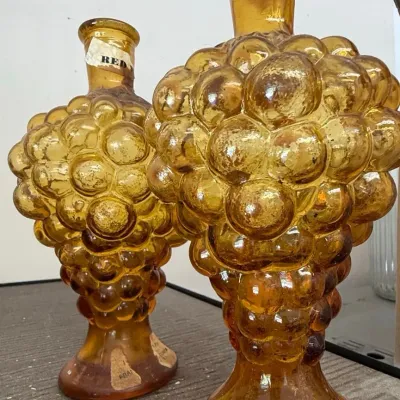 Chianti Raspollini Amber Glass Grape Cluster Decanters 